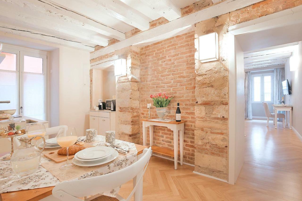 Boutique Apartments Verona Bagian luar foto