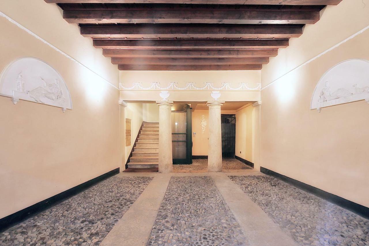 Boutique Apartments Verona Bagian luar foto