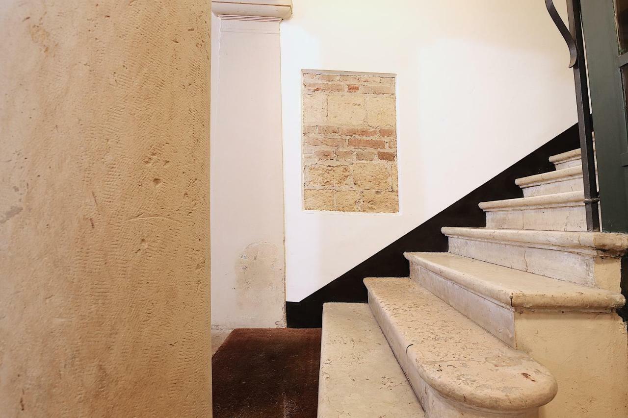 Boutique Apartments Verona Bagian luar foto