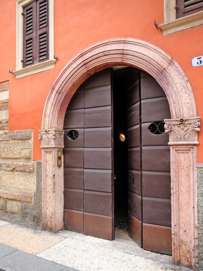 Boutique Apartments Verona Bagian luar foto