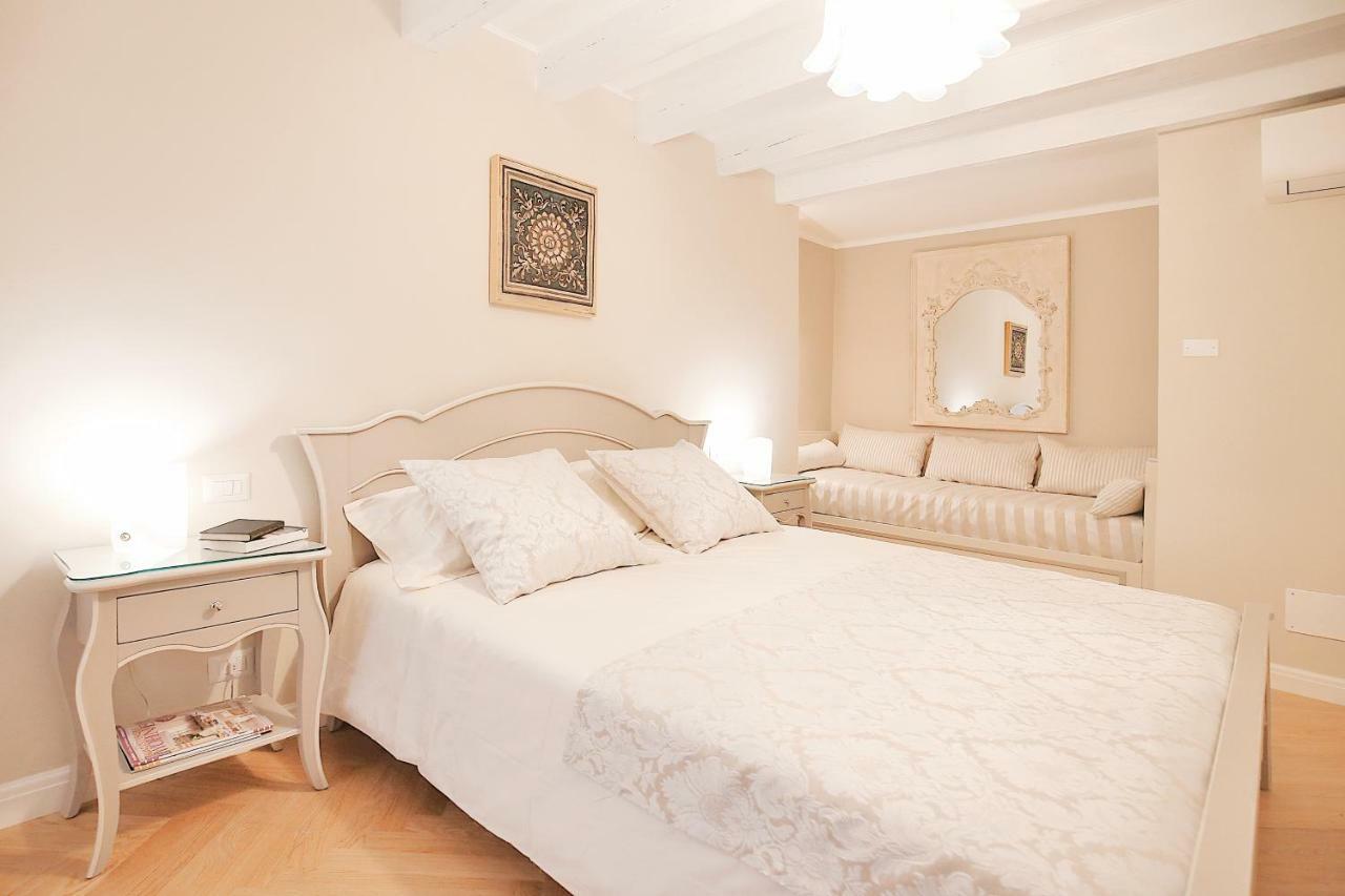 Boutique Apartments Verona Bagian luar foto